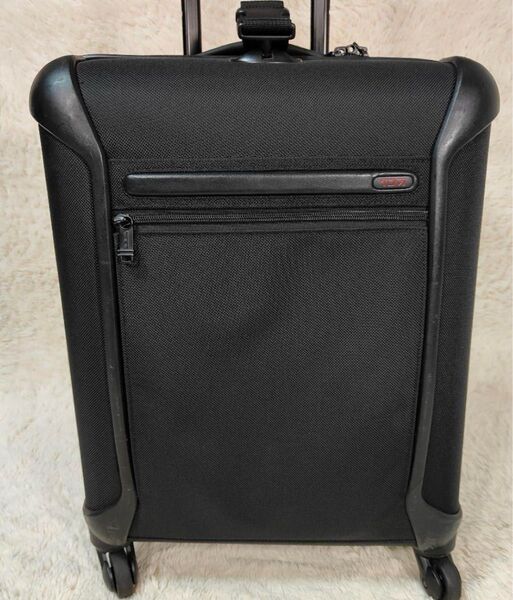 【状態良】TUMI 4輪 キャリーバッグ GEN4 28521D4 機内持ち込み可能
