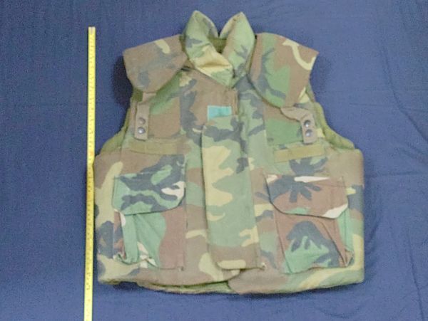 Yahoo!オークション -「ボディーアーマー 米軍」の落札相場 Yahoo!オークション -「ボディーアーマー 米軍」の落札相場