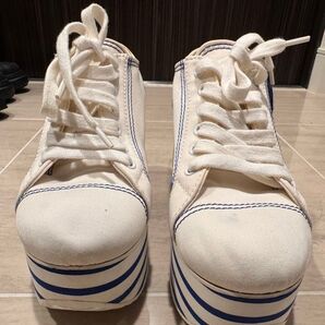 MIUMIUストライププラットフォームスニーカ38