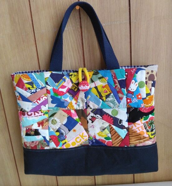 ★ハンドメイド★パッチワークのトートバッグ