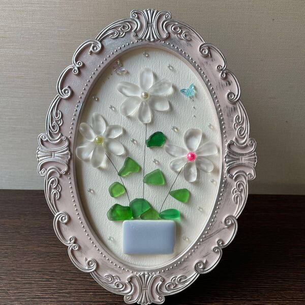 シーグラスアート 白いお花
