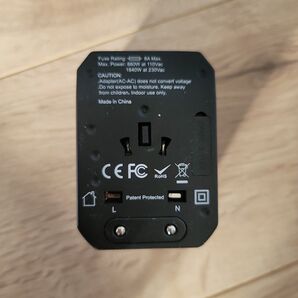 コンセント変換プラグ 海外 旅行