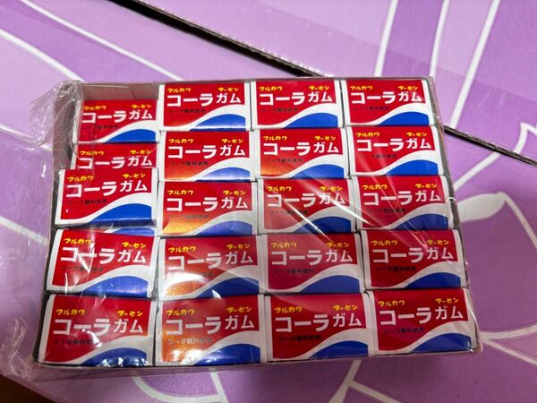 フーセンガム コーラー味