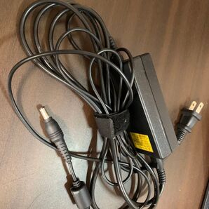 TOSHIBA Dynabook T451/58EW用 電源アダプタ