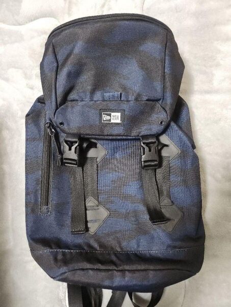 NEW ERA ネイビー カモフラージュ バックパック