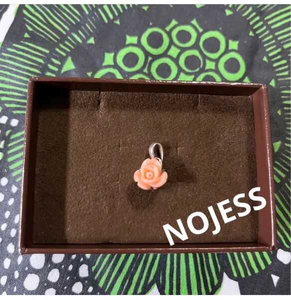 NOJESS 珊瑚(コーラル)薔薇 シルバー 珊瑚のバラ ネックレスチャーム