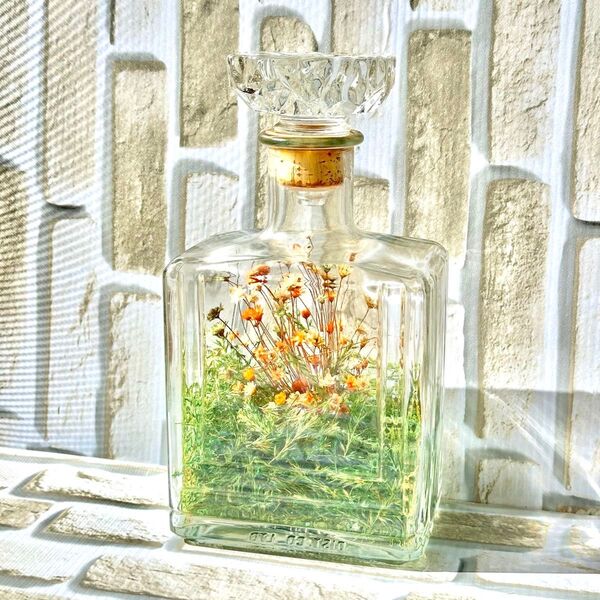 瓶アート 瓶の中に花と草 お花 ドライフラワー びん ヴィンテージ瓶 大きめ ガラスボトル ヴィンテージボトル レトロ空き瓶
