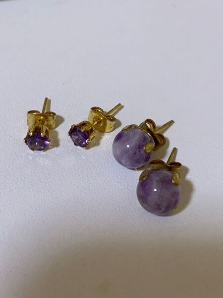 ピアス