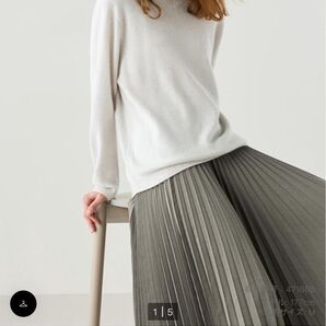 新品 ユニクロU カシミヤリラックスVネックセーター M