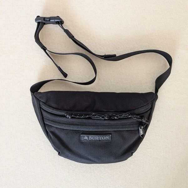 BURTON バートン ショルダーバッグ ウエストポーチ ボディバッグ HIP PACK 黒バッグ 斜め掛けバッグ