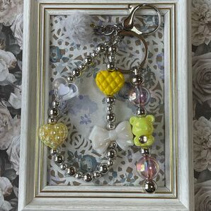 キーホルダーイエロー①