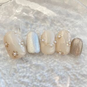 お花 ミラー 春 ベージュ マグネット ニュアンス 成人式ネイル 振袖 ゴールド シンプル ネイル ネイルチップ 袴 卒業式