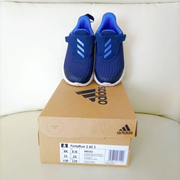adidas アディダス ベビー シューズ 13cm ブルー ネイビー