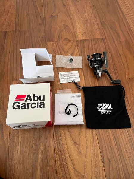 Abu Garcia ROCKET 2500S レボ ロケット