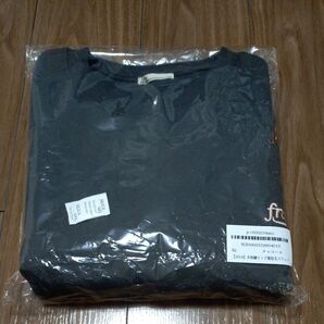 Javaコラボ ランダム刺繍 クロップド丈 裏着毛スウェット