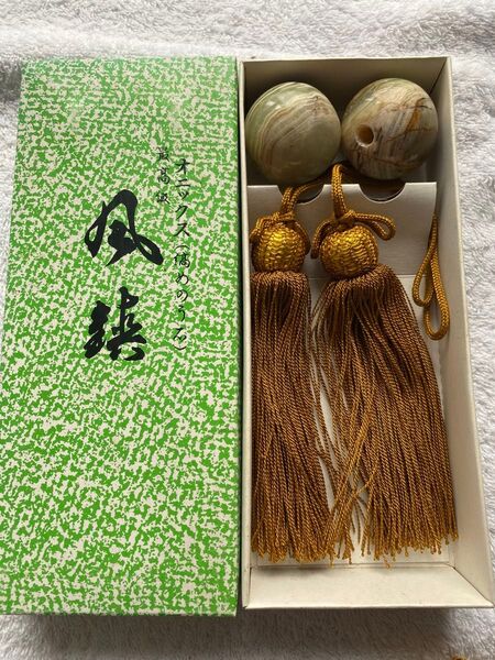 風鎮 縞めのう石 ゴールド系