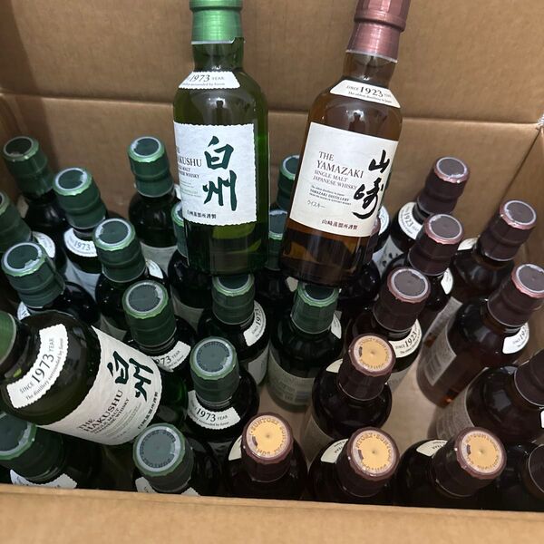 サントリー白州180ml 37本,山崎180ml 13本