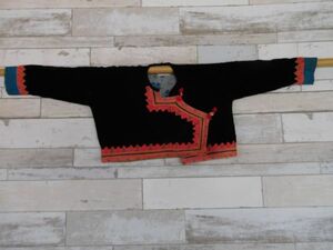 モン族女性ジャケットNO.17 hmong メオ族苗 インドシナ　ラオス　民族衣装　本物　手仕事　刺繍