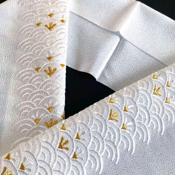 半襟 半衿 刺繍 豪華 白×金 青海波 振袖 婚礼 袴※新品