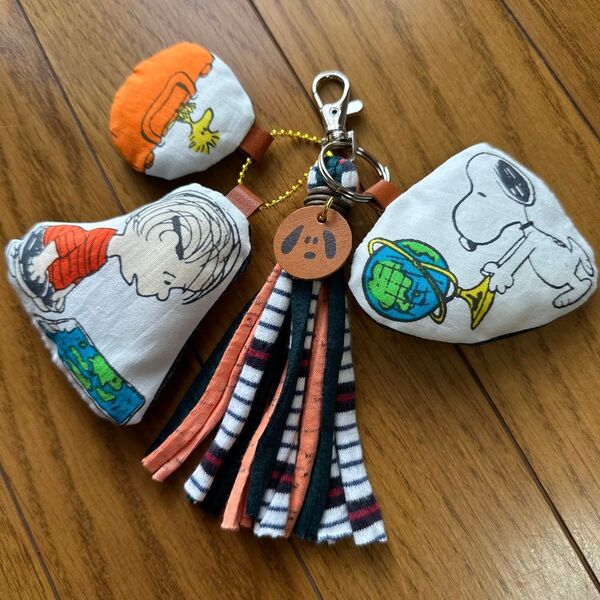 タッセルキーホルダー!スヌーピー!ライナスくん!