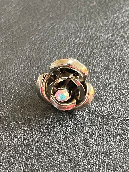 タイタック 薔薇 メタリック