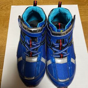 スノーシューズ