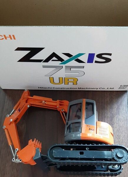 日立建機 ZAXIS 75UR 1/35 HITACHI 建設機械 ミニチュア 日立 重機