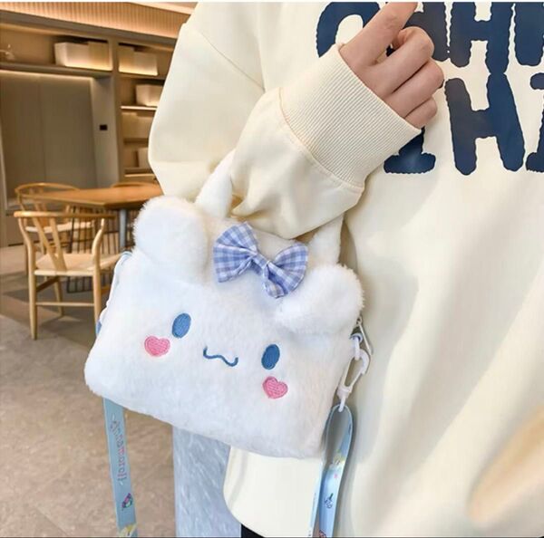 【新品未使用】シナモンロール シナモン ショルダーバッグ フェイスポシェット フェイスバッグ ハンドバッグ サンリオ