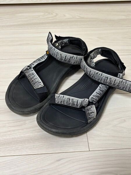 Teva テバ 黒白 スポーツサンダル 26cm