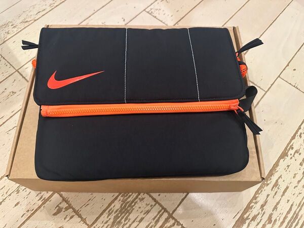 中国限定 Nike ショルダーバッグ ノベルティ PCバック