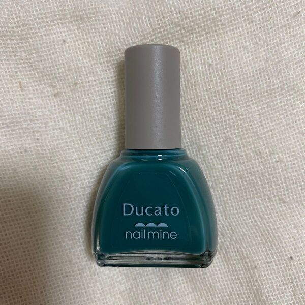 デュカート ネイルマイン 22 (ジェイドブルー) Ducato