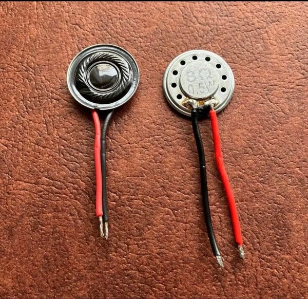 スピーカー 8Ω 0.5W 20mm 1個