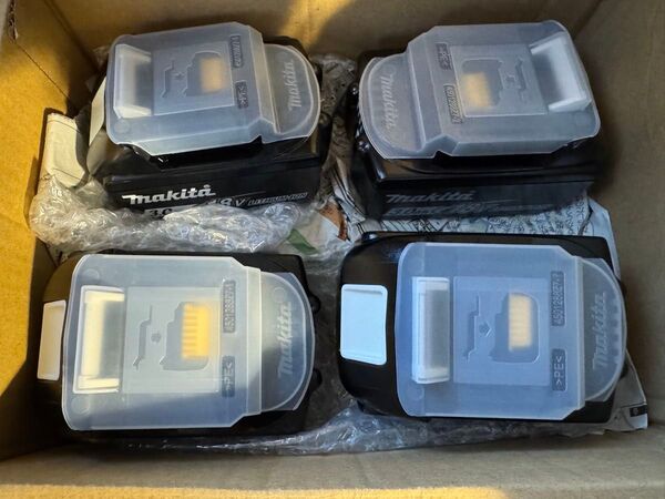 マキタバッテリー 新品未使用 18V マキタ makita DC18V リチウムイオンバッテリー BL1830B 4本セット