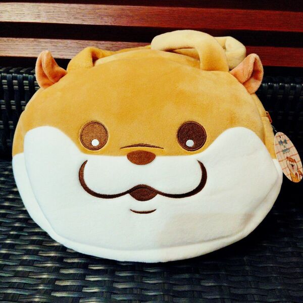 可愛い嘘のカワウソ ぬいふわトートバッグ ①
