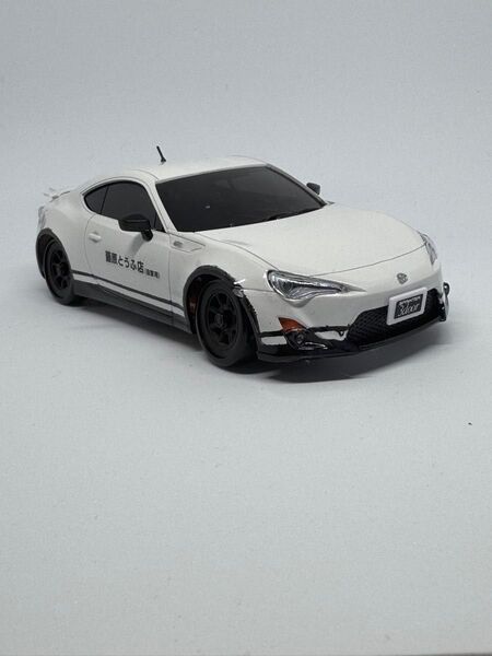 ミニッツ トヨタ86 ホワイトボディ 藤原拓海仕様