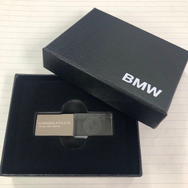 BMWオリジナルUSBメモリー