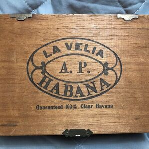 LA VELIA A.P. HABANA Queens シガー 木箱 小物入れ