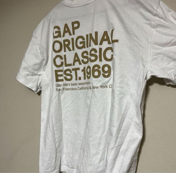 GAP 1969 ロゴ グラフィック白Tシャツ(ユニセックス)ギャップ