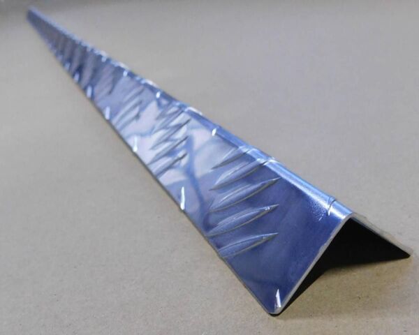 アルミ縞板 軽トラ 鳥居カバー プロテクター 950mm×30mm×30mm L型 アングル 薄板 加工品 DIY 自作 デコトラ