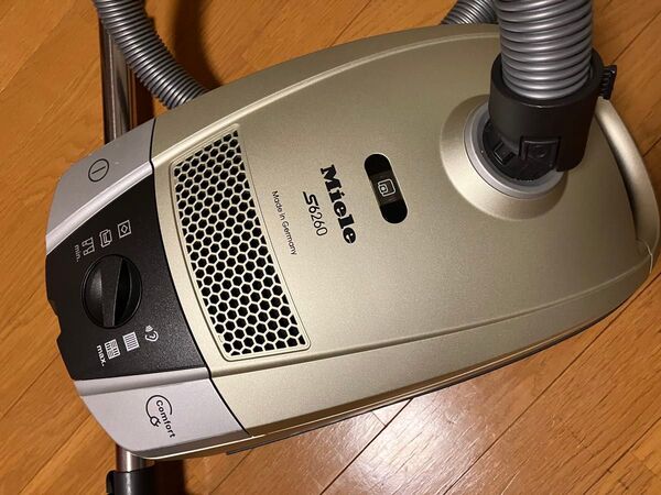 【美品】掃除機 ミーレs6260