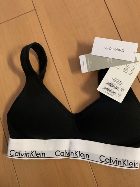 カルバンクラインブラレットxs