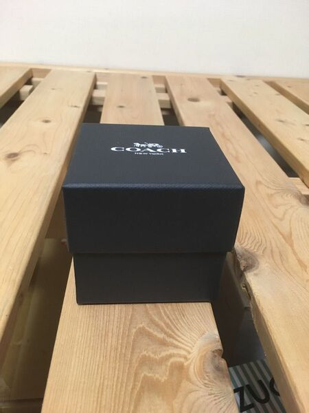 COACH コーチ 時計 紙箱 プレゼント用 複数個あり! ギフトボックス