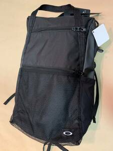 { new goods } OAKLEY ( Oacley ) ESSENTIAL DAY PACK S 4.0 2020 genuine article BLACKOUT backpack 