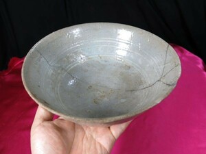 李朝象嵌青磁碗 李朝初期　陶器　青磁　象嵌　焼き物　朝鮮　韓国