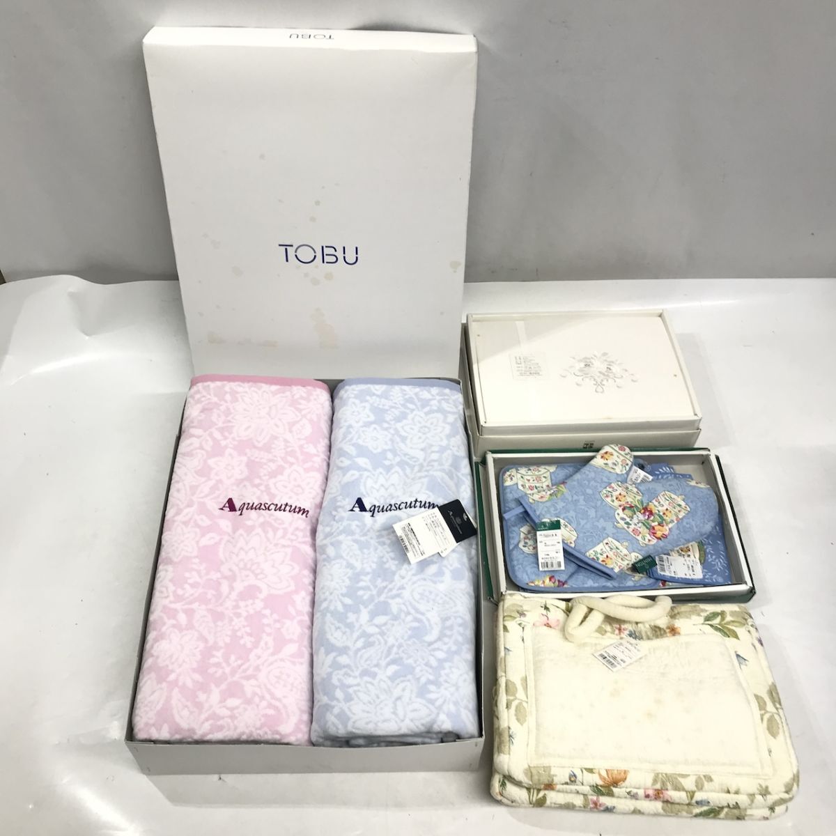 Yahoo!オークション -「aquascutum」(毛布) (寝具)の落札相場 Yahoo!オークション -「aquascutum」(毛布) (寝具)の落札相場