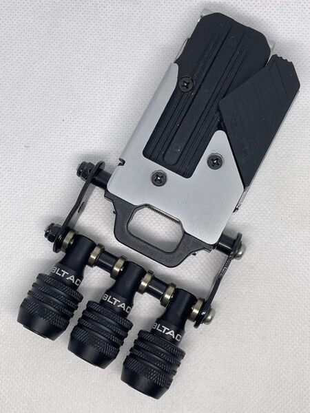 タジマメタルセフ用 ビットホルダー3P ニックス風チェーン(ブラック×グレー)