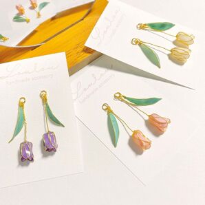 チューリップ ピアス