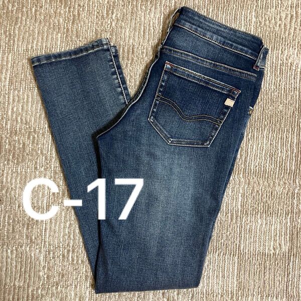 C17 ストレートデニムパンツ 27インチ