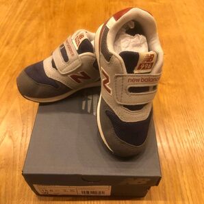 ニューバランス スニーカー キッズ