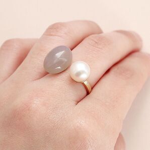 【6月誕生石】 グレーオニキス × 淡水ボタンパール フォークリング フリーサイズ ゴールド 指輪